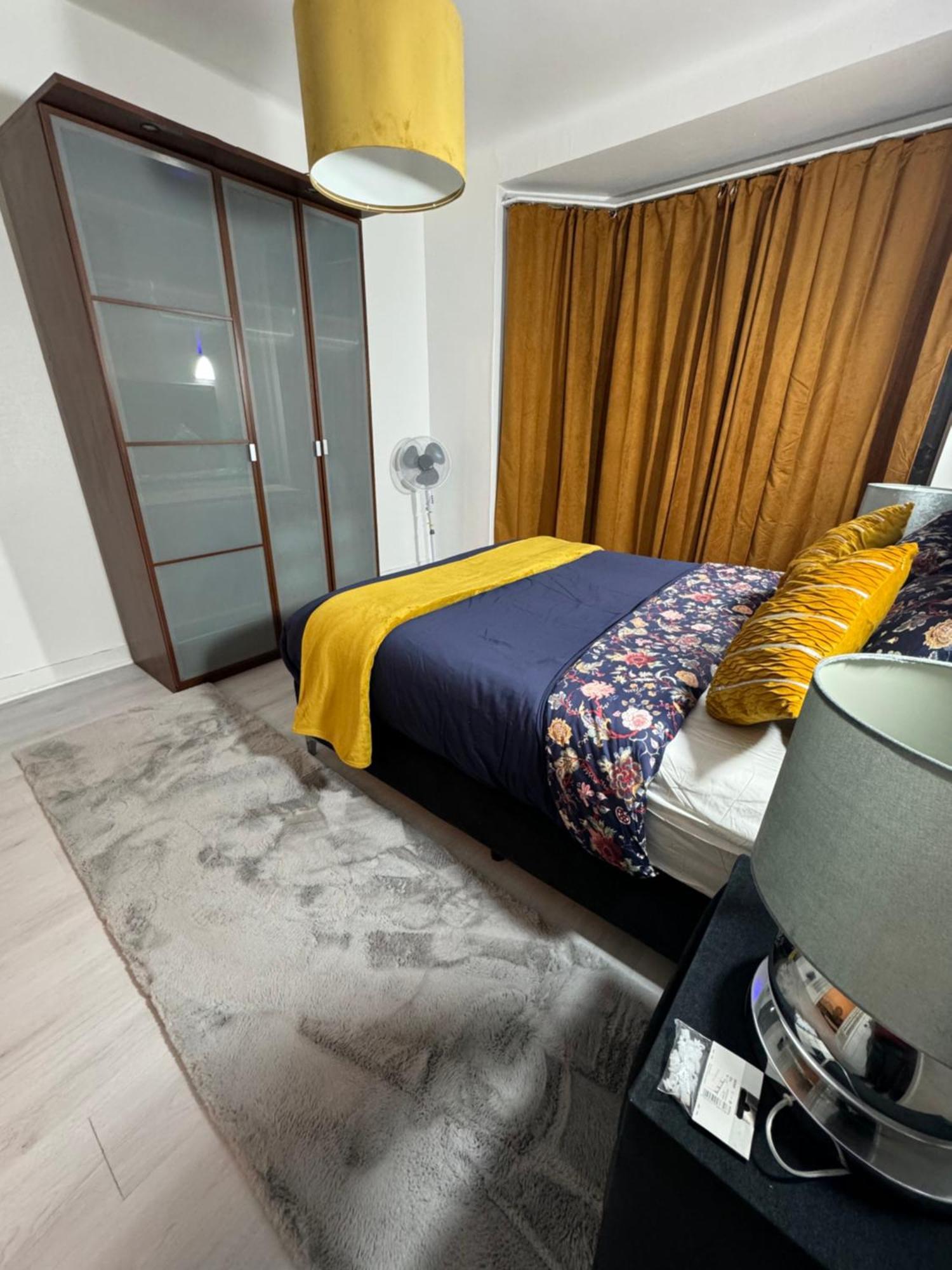 Appartement 2 Chambre Luxueuse A Jette Bruxelles Exterior foto